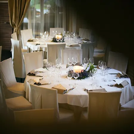 Borgo San Faustino Country Relais And Орвието