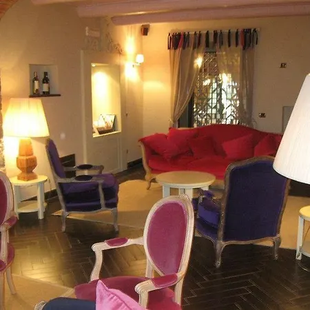 Borgo San Faustino Country Relais And