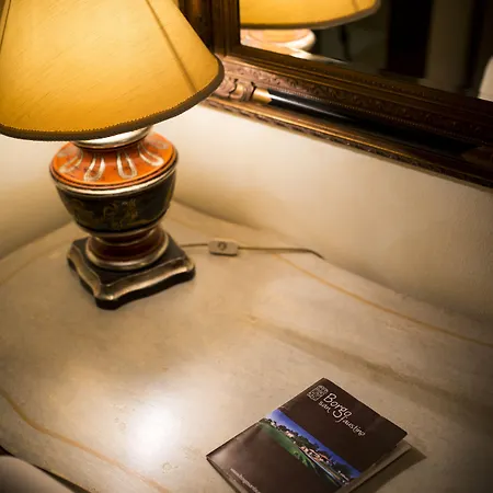 ファームステイ Borgo San Faustino Country Relais And