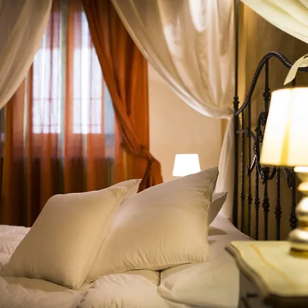 Borgo San Faustino Country Relais And Фермерский дом Орвието