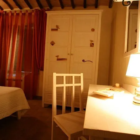 Borgo San Faustino Country Relais And *