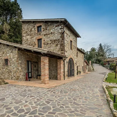 Farm stay Borgo San Faustino Country Relais And *