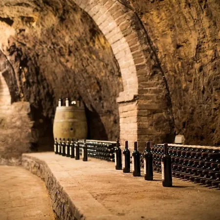 Borgo San Faustino Country Relais And Alloggio per agriturismo *