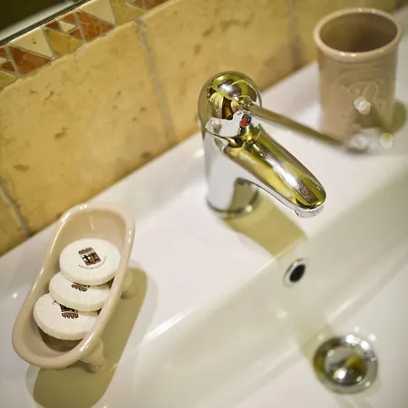 Borgo San Faustino Country Relais And