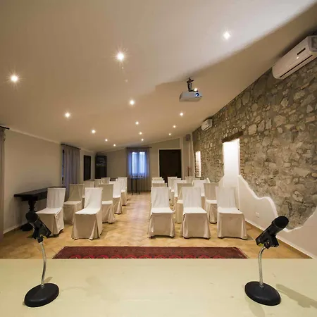 Borgo San Faustino Country Relais And Farm stay *