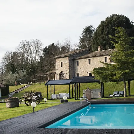 Farm stay Borgo San Faustino Country Relais And
