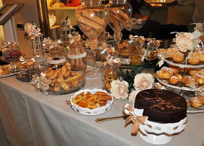 Farm stay Borgo San Faustino Country Relais And