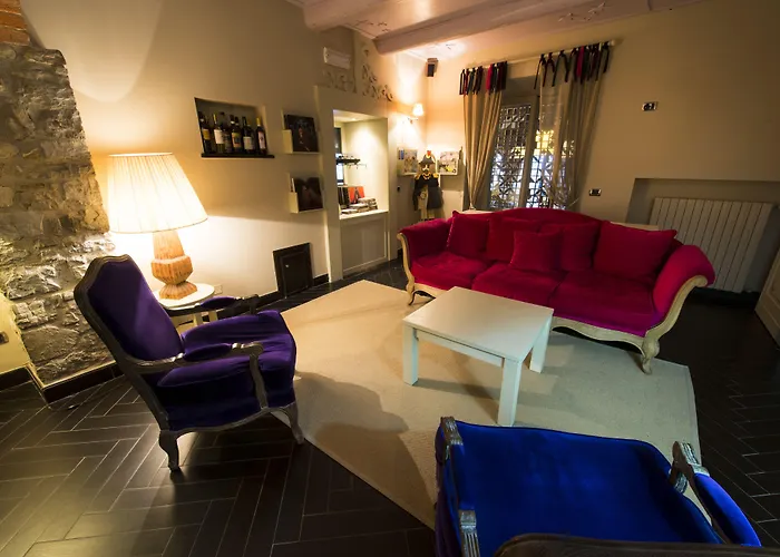 Farm stay Borgo San Faustino Country Relais And