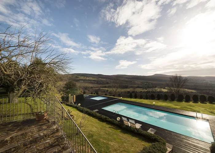 Farm stay Borgo San Faustino Country Relais And Orvieto