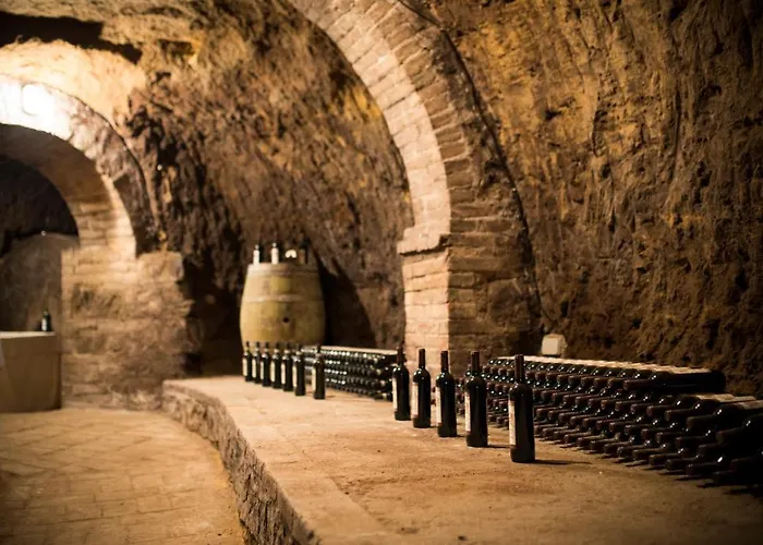 Borgo San Faustino Country Relais And Farm stay *